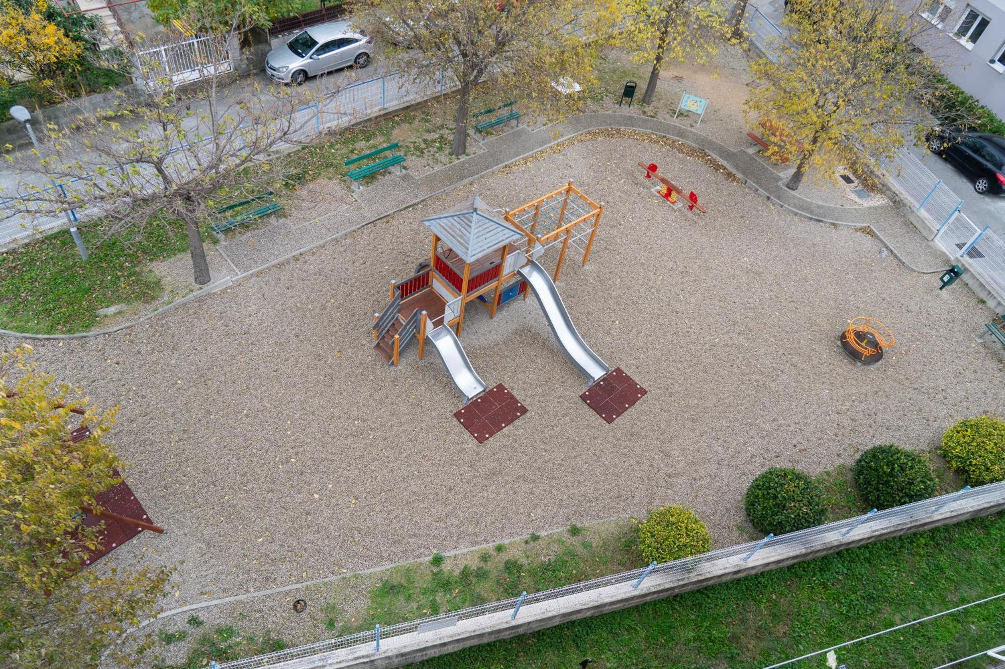 Apartma Hills *