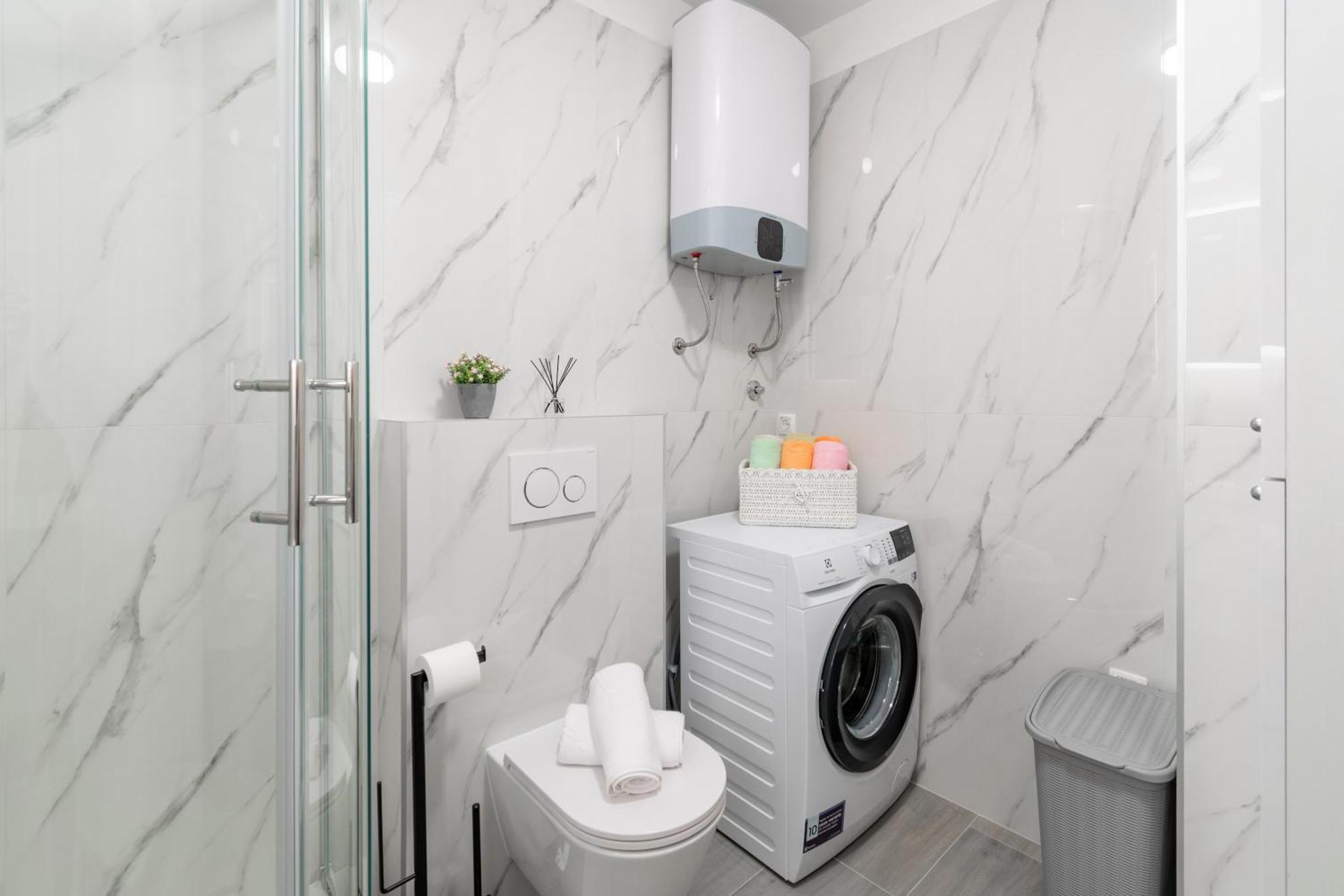 Hills Apartma